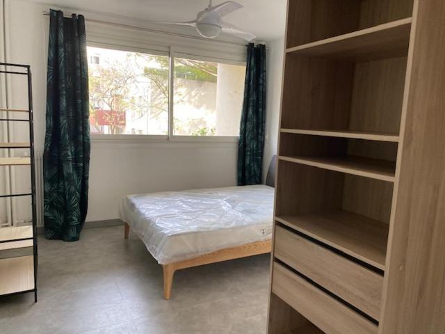Chambre Avec Salle D'Eau Privee Dans Appartement Partage 200 M Du Tram Montpellier Cameră foto